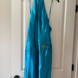 Formal turquoise gown never worn